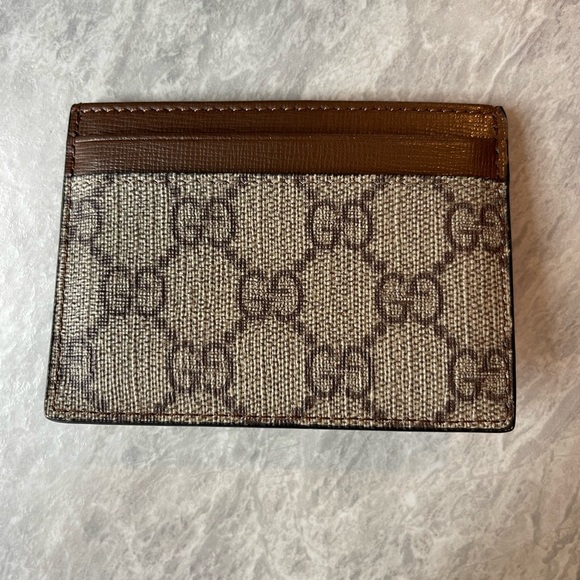 Card holder - Picture 2 of 4